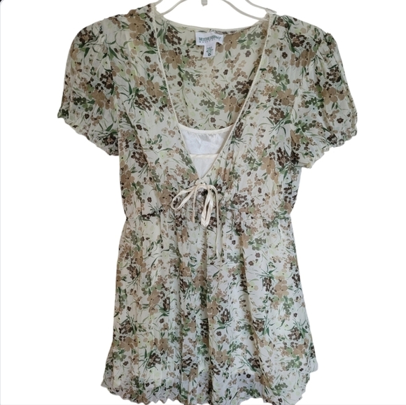 🥳HP! Motherhood Maternity Cream Green Floral Blouse Camisole Size Medium - Picture 1 of 10